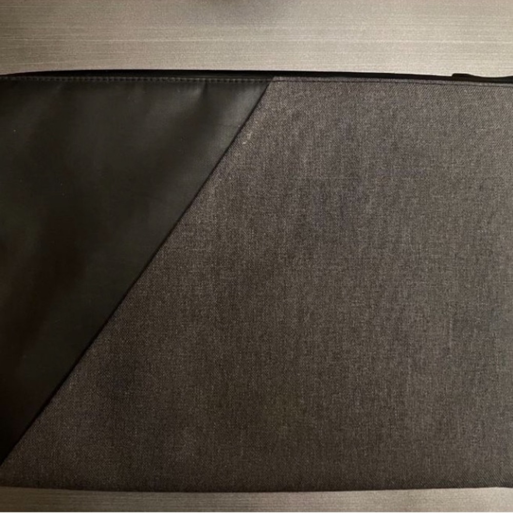 Native Union 15” laptop sleeve